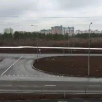 Чудеса на виражах: в Оренбурге водители теряются в дорожных знаках на проезде Северном