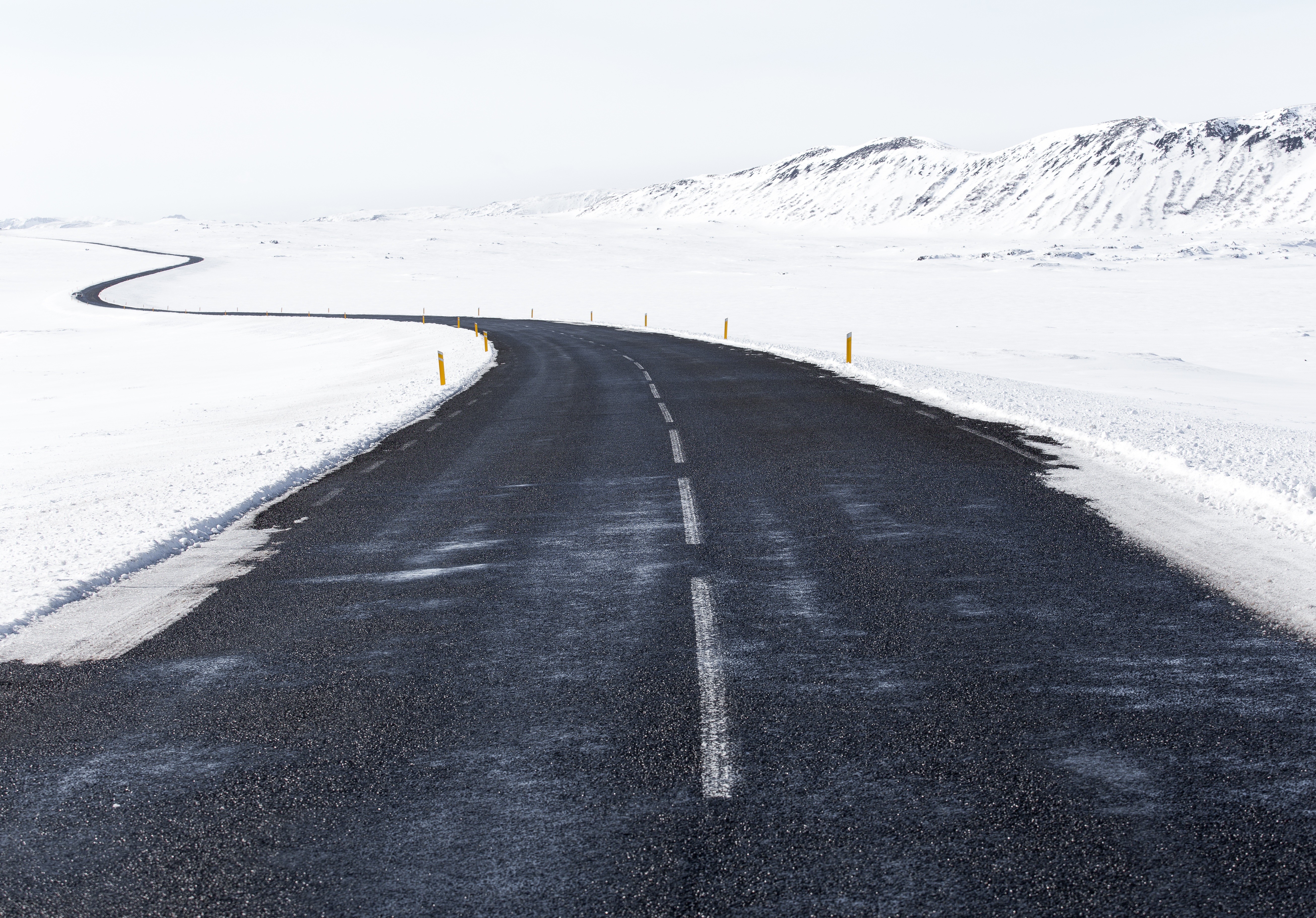 Дорога без снега. Зимняя дорога. Снег на дороге. Заснеженная дорога. Зимний асфальт.