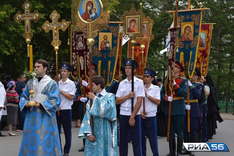 Крестный ход икона Табынская святые ключи