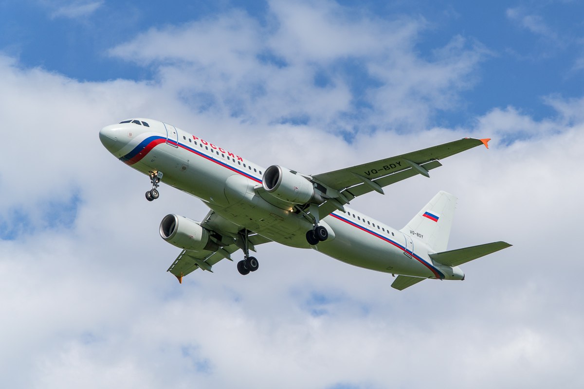 Самолет оренбург турция. Москва Оренбург самолет. Moscow to Orenburg Flight. Оренбург-Москва картинки.