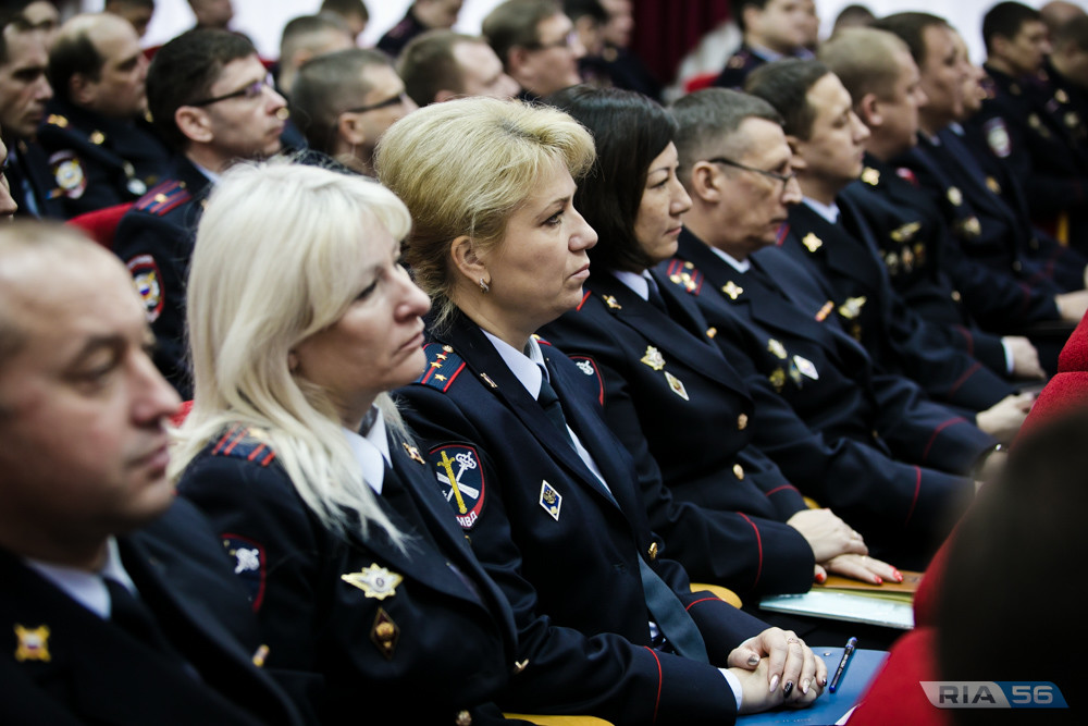 Полиция оренбург. Кемерово усиленно полицией. Полиция по Оренбургской области вакансии. Полиция по Оренбургской области разъясняет.