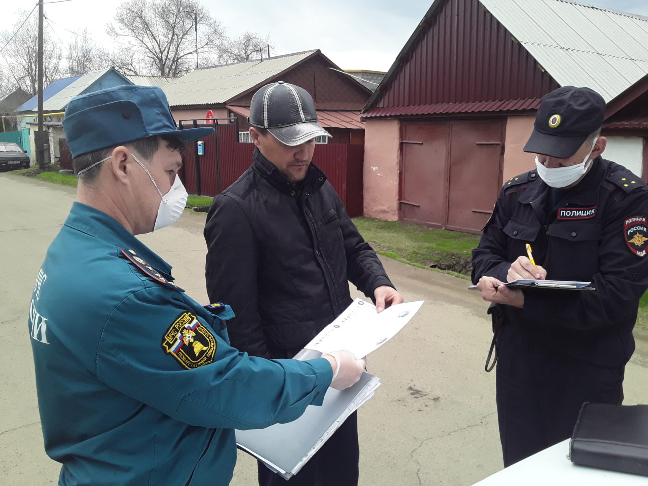 За сжигание сухой травы на оренбуржцев составили административные протоколы  | 27.04.2020 | Новости Оренбурга - БезФормата