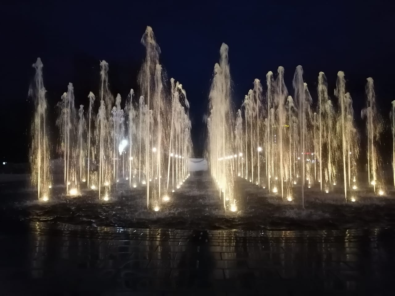 Оренбург парк железнодорожников фонтан