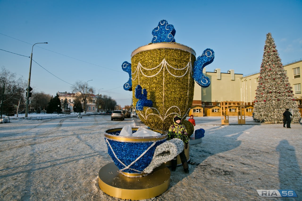 Главная площадь Оренбурга