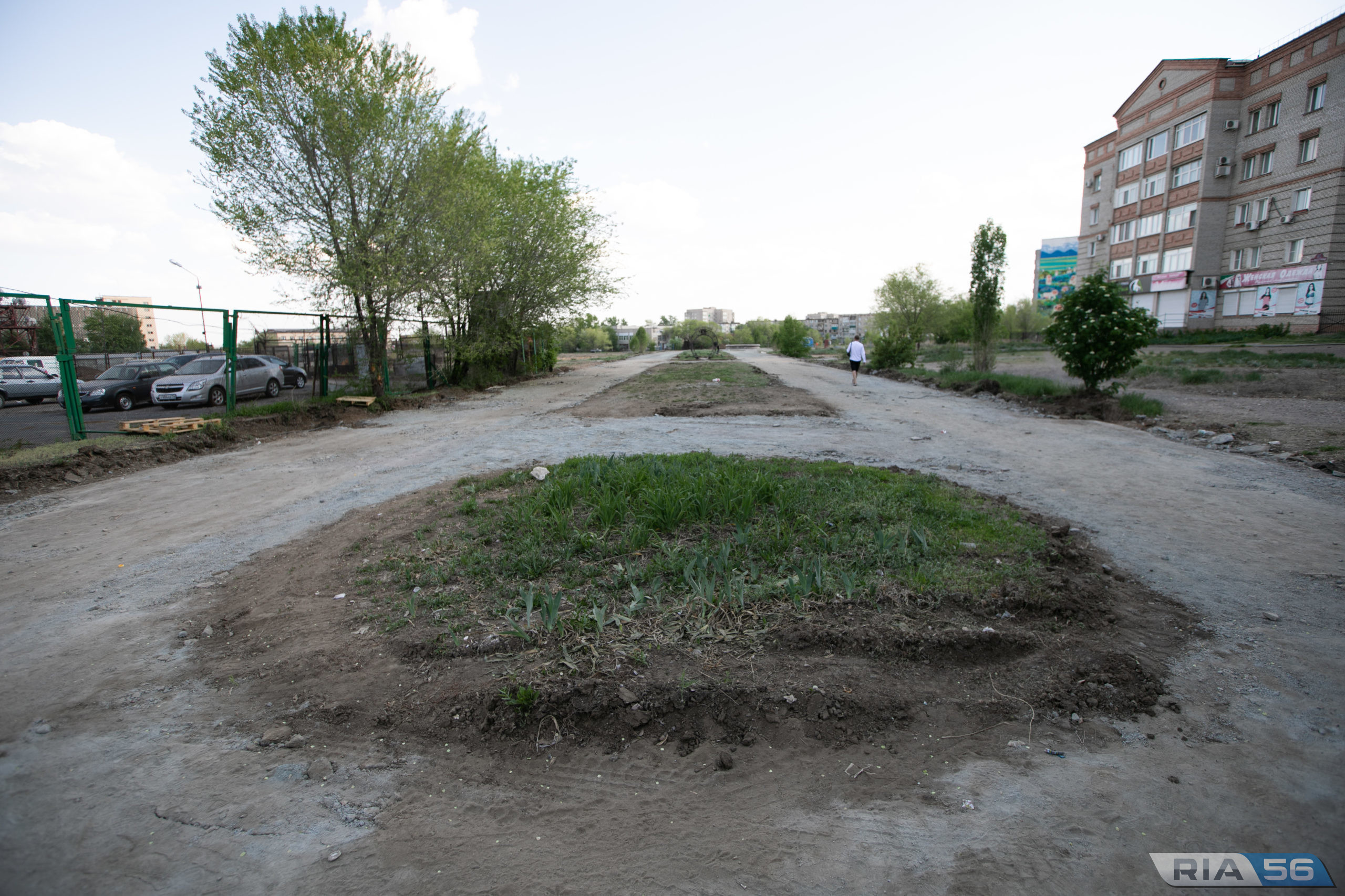 Денис Паслер проверил ход работ по благоустройству в Новотроицке |  16.05.2021 | Новости Оренбурга - БезФормата