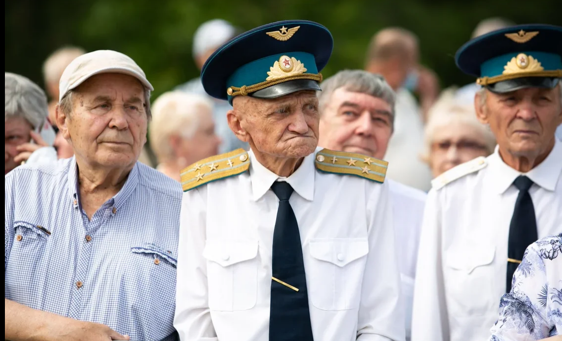 Денис Паслер поздравил выпускников Оренбургской летки со 100-летием училища  | 10.08.2021 | Новости Оренбурга - БезФормата