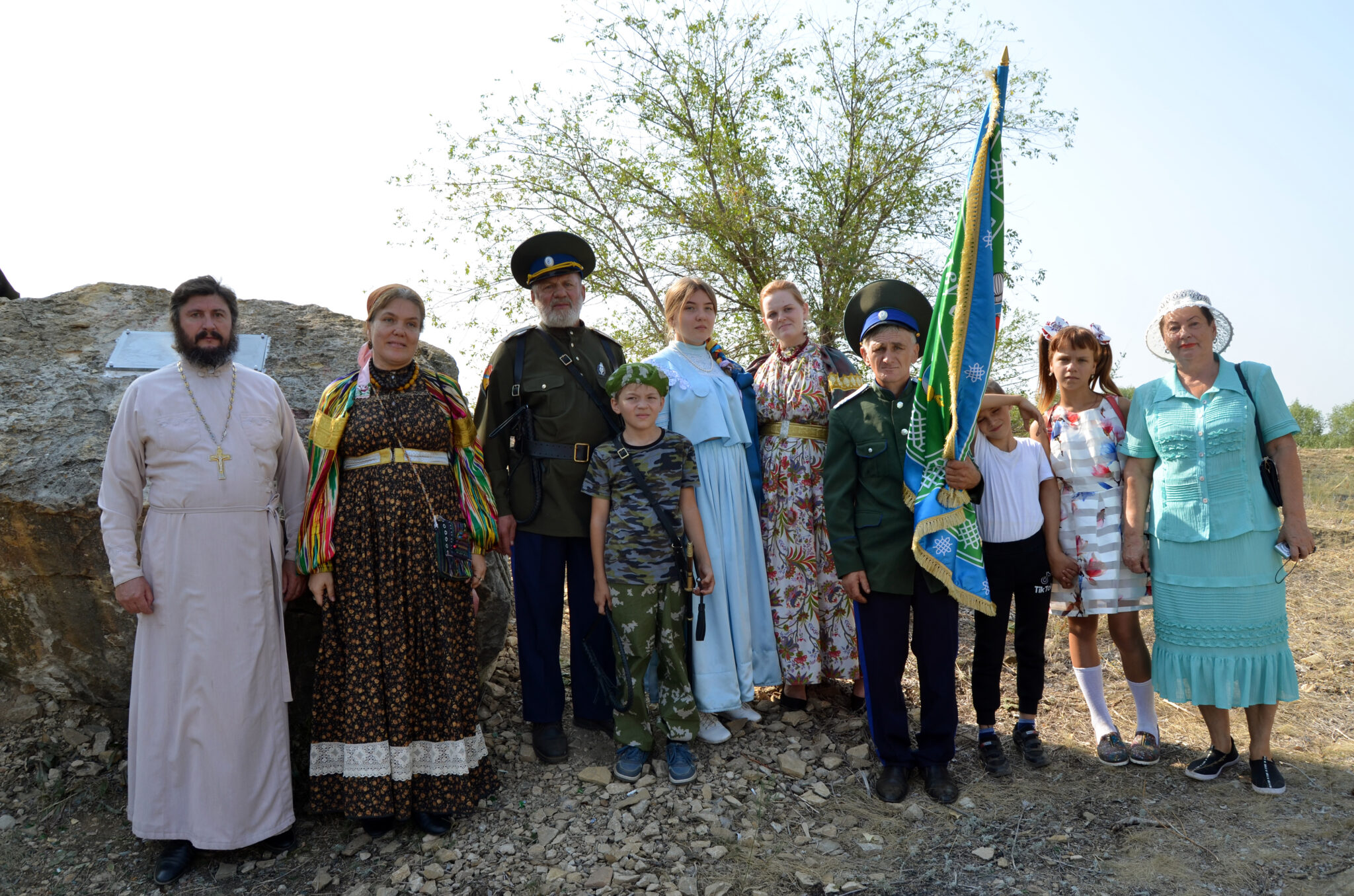 Погода село оренбургское. Село Сакмара Оренбургская область. Арапова гора Сакмарский район. Основатели села. Село Северное.