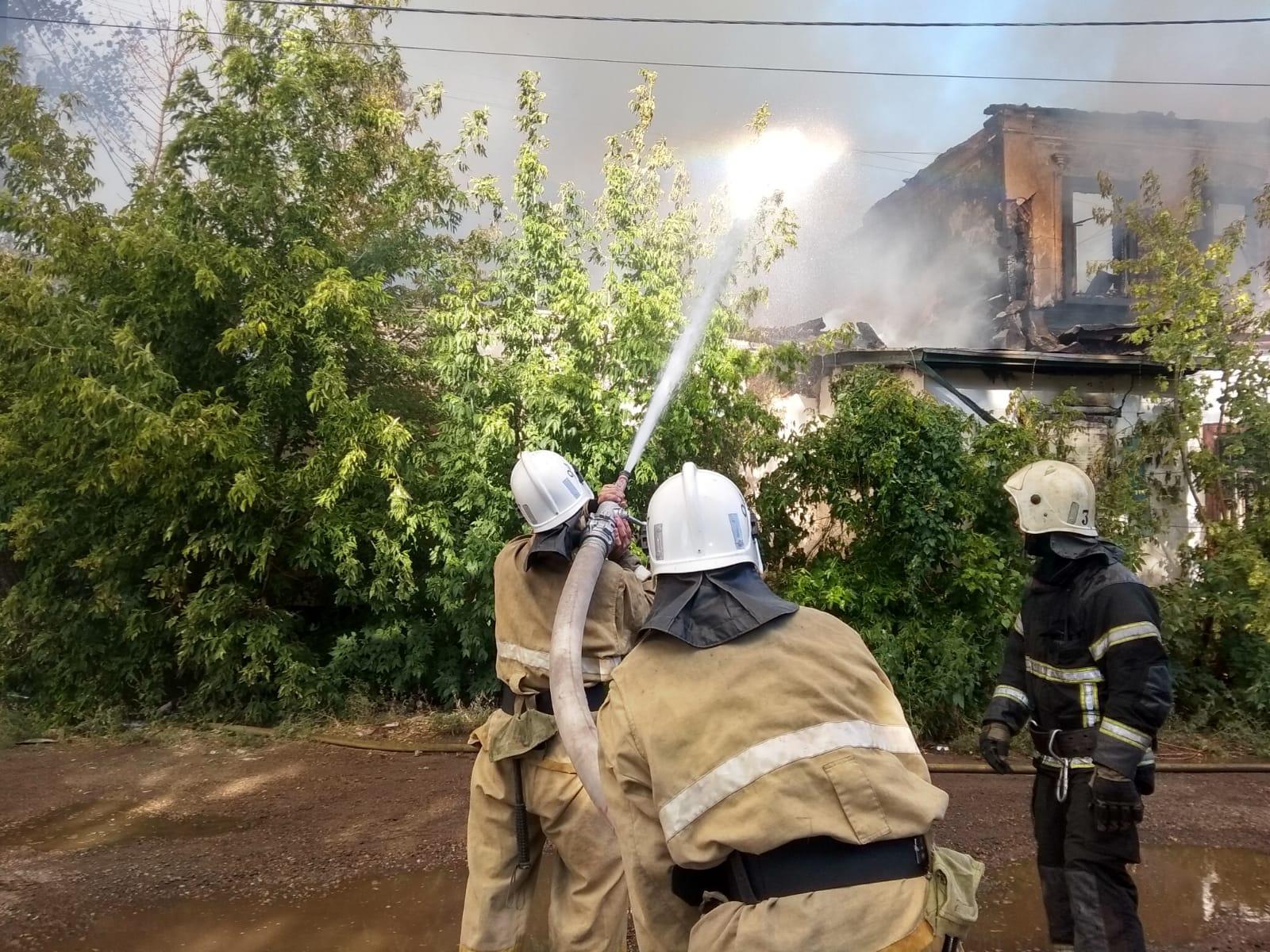 Крупный пожар в центре Оренбурга уничтожил девять зданий | 14.08.2021 |  Новости Оренбурга - БезФормата