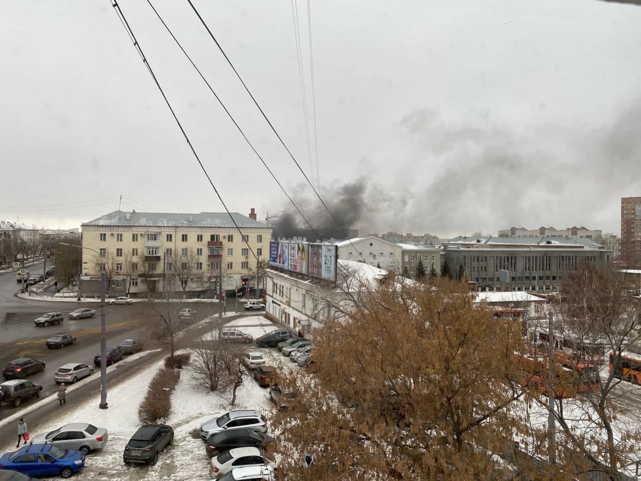 В центре Оренбурга горит строящийся дом около театра музкомедии |  16.12.2021 | Новости Оренбурга - БезФормата