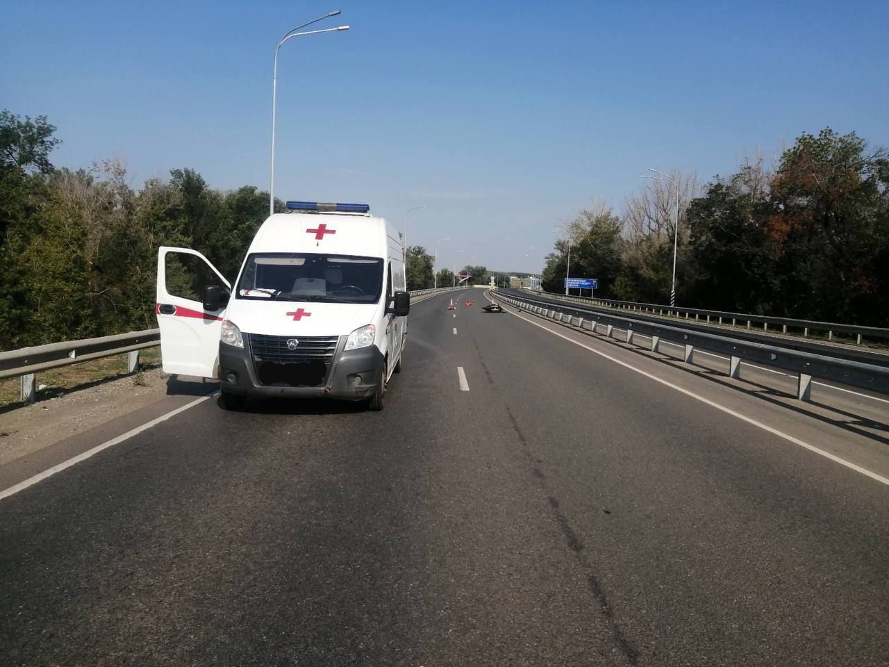 Под Оренбургом столкнулись мотоцикл и автомобиль «скорой помощи» |  17.07.2022 | Новости Оренбурга - БезФормата