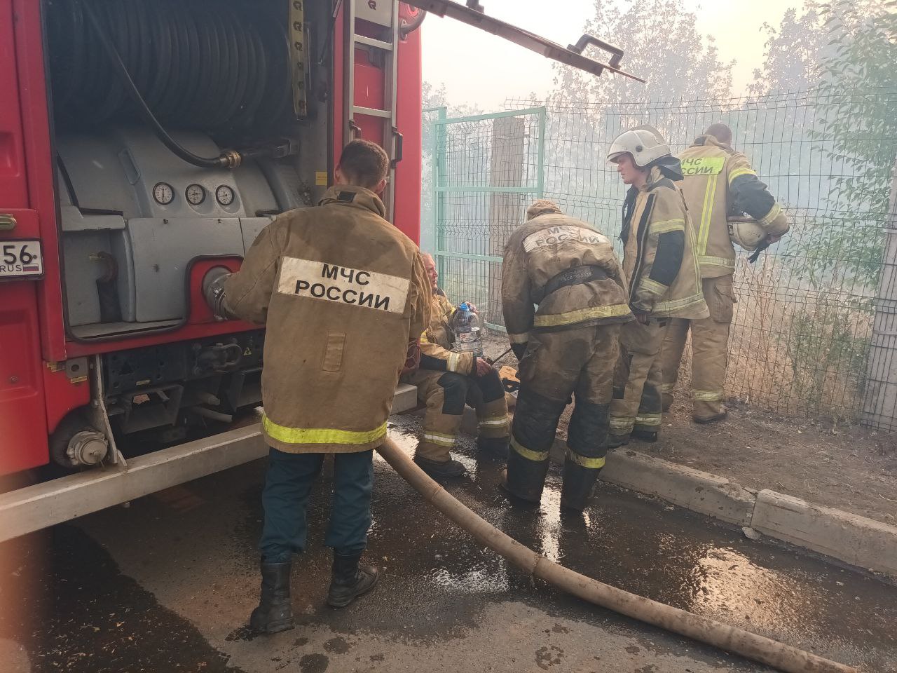 Новости орендей. Пожар в Оренбурге сейчас. Пожар в Оренбурге сегодня. Огонь вода пожар.