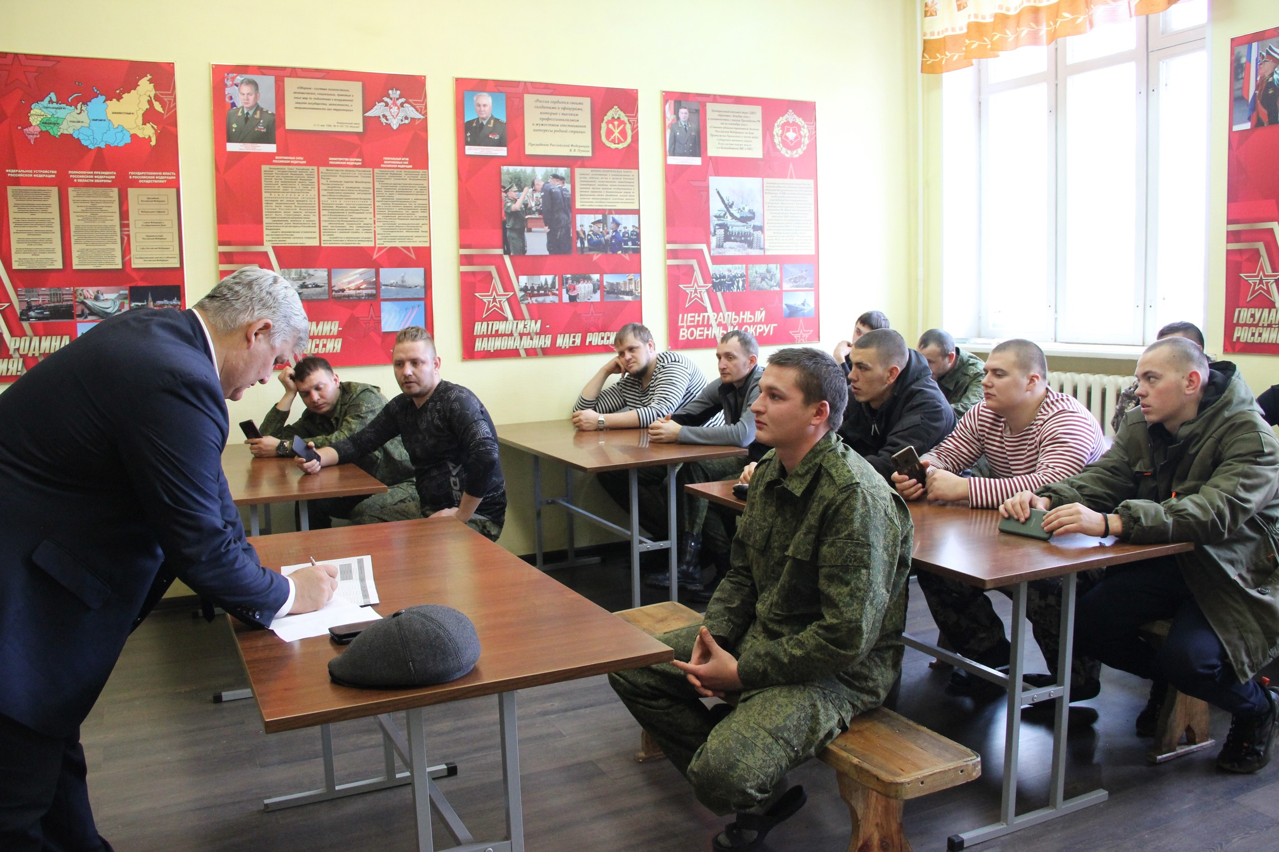 Главы районов Оренбуржья навестили мобилизованных земляков в Нижней Павловке  и Тоцком — Новости Оренбурга и Оренбургской области на РИА56