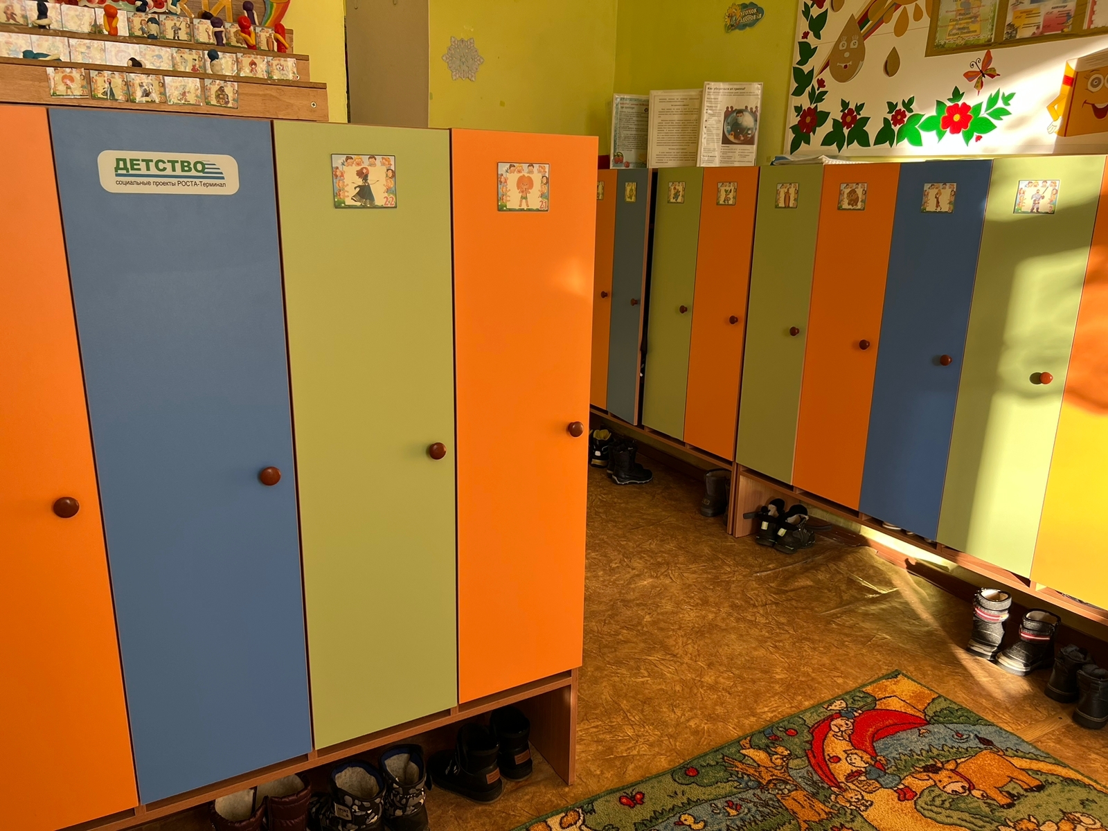 Шкаф для чистого белья в детский сад
