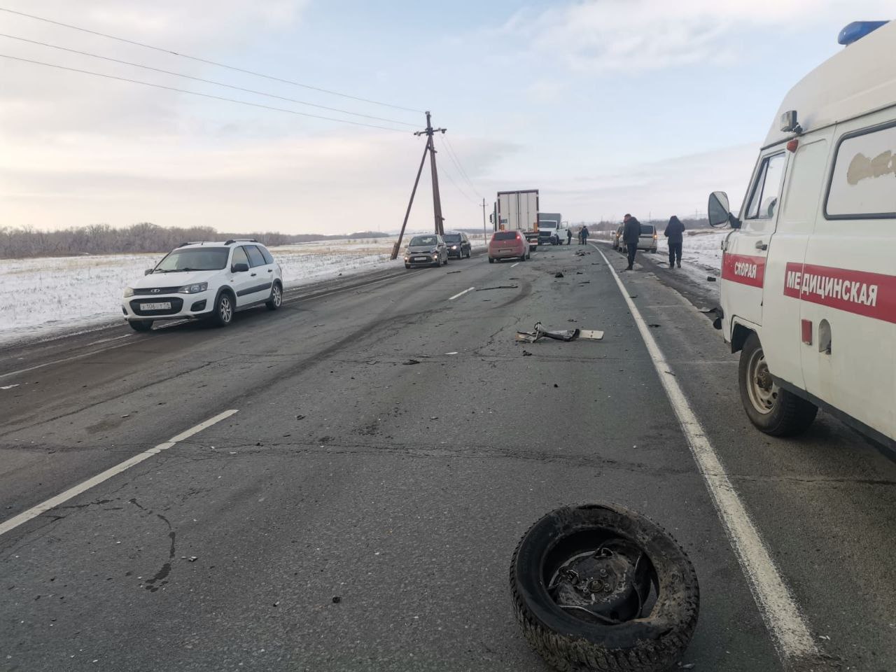 На трассе Оренбург-Орск в ДТП с грузовиком погибли водитель и пассажир  «Лады Ларгус» | 05.02.2023 | Новости Оренбурга - БезФормата