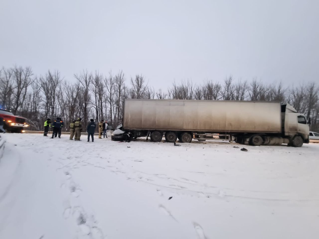 У села Подгородняя Покровка в ДТП с фурой погибла девушка-водитель  автомобиля Škoda | 20.02.2023 | Новости Оренбурга - БезФормата