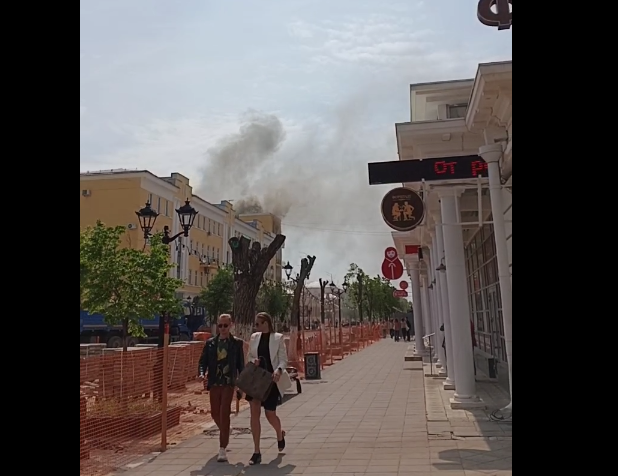 пар дым оренбург. дом дым. жирный дым оренбург. абакан, лермонтова 25 салон медуза. фотосессия с желтым дымом.