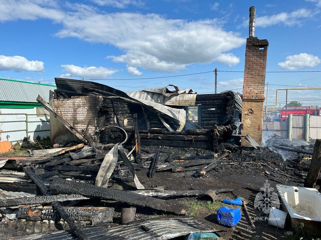 В Татарстане на пожаре в частном доме погибли семь человек, в том числе  четыре ребенка | 18.06.2023 | Новости Оренбурга - БезФормата