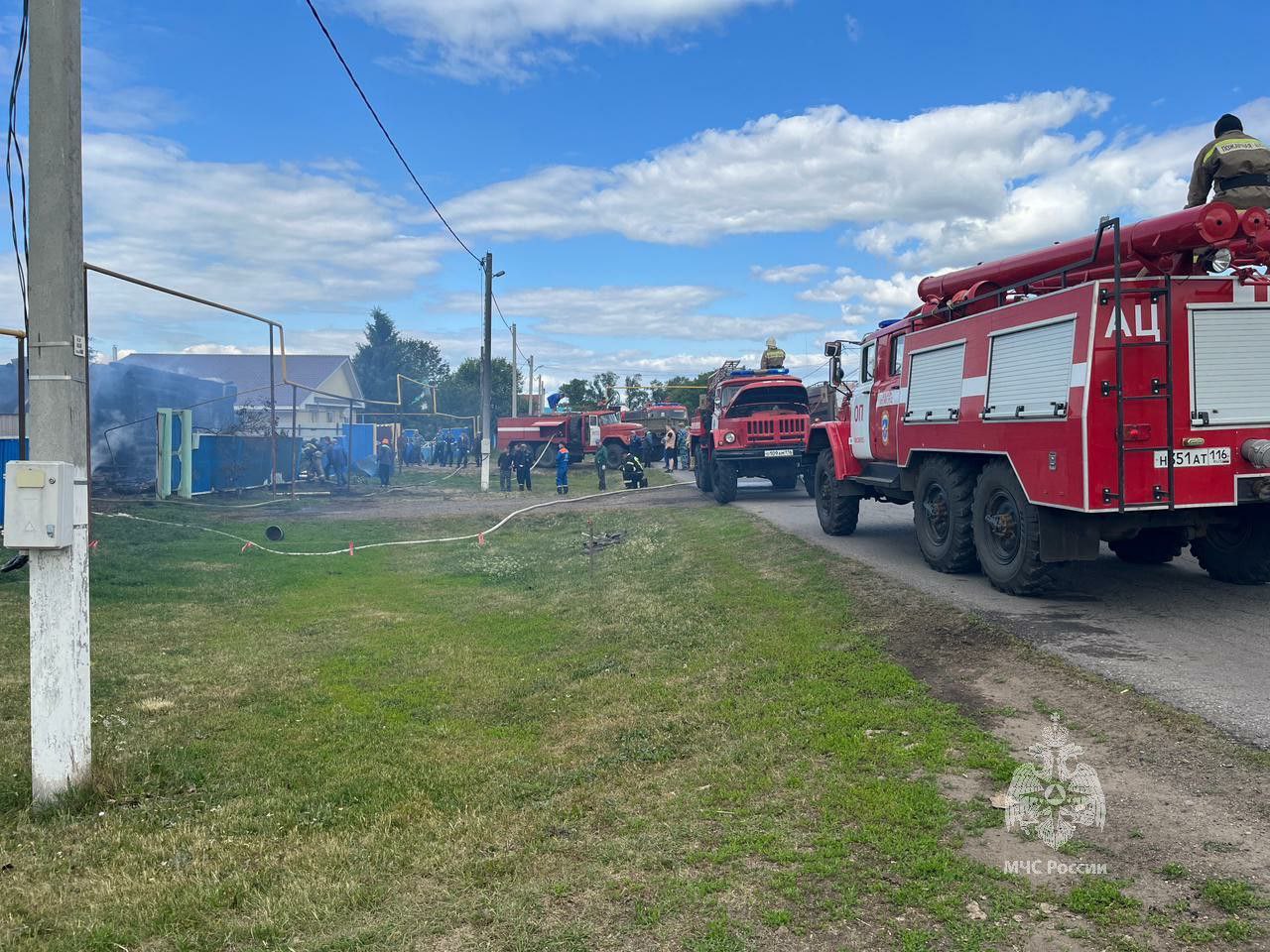 В Татарстане на пожаре в частном доме погибли семь человек, в том числе  четыре ребенка | 18.06.2023 | Новости Оренбурга - БезФормата