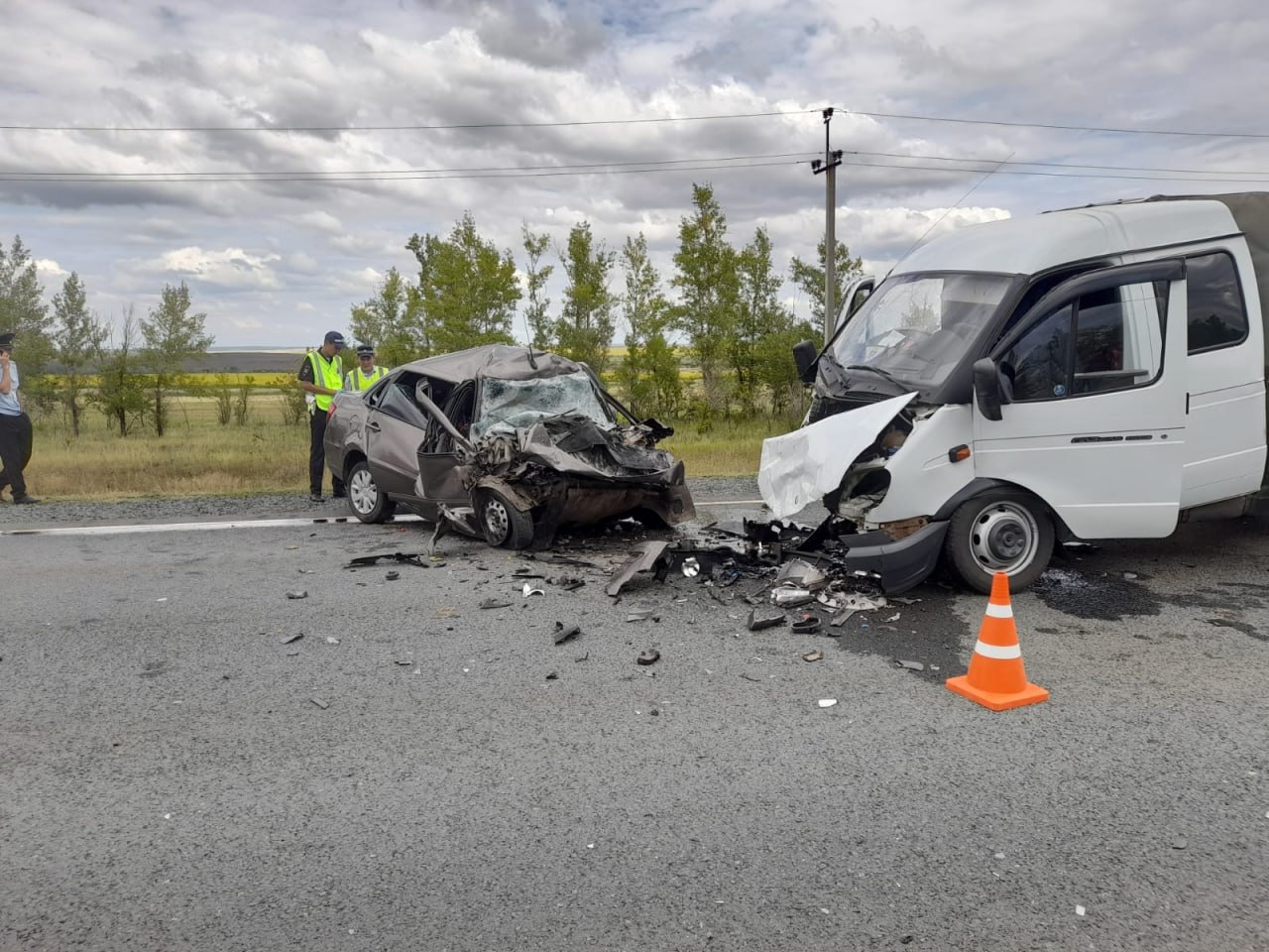 Два человека погибли в жутком ДТП в Октябрьском районе, еще двое пострадали  | 24.07.2023 | Новости Оренбурга - БезФормата