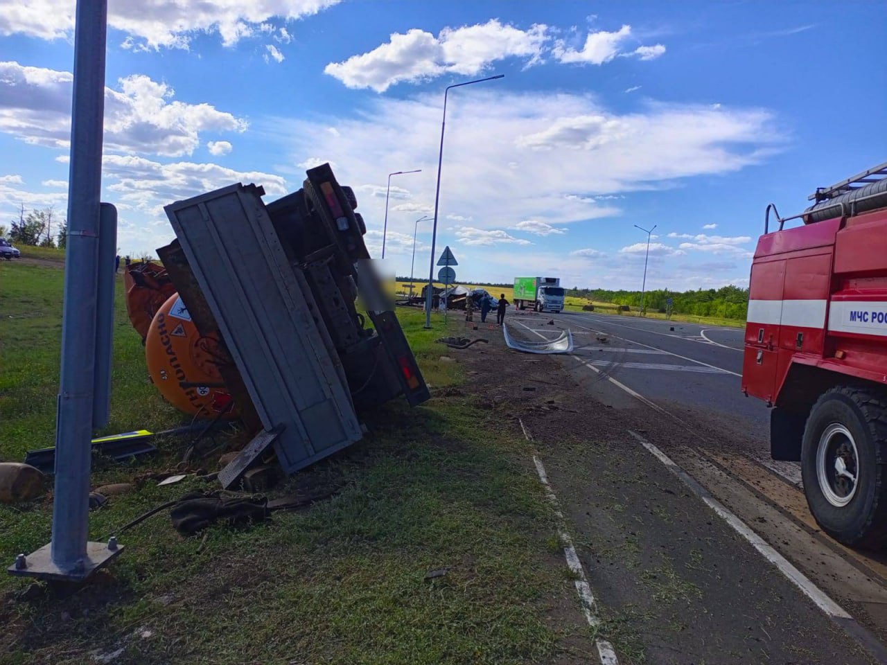 В жутком ДТП на автодороге Самара-Оренбург погиб воитель КАМАЗа |  31.07.2023 | Новости Оренбурга - БезФормата