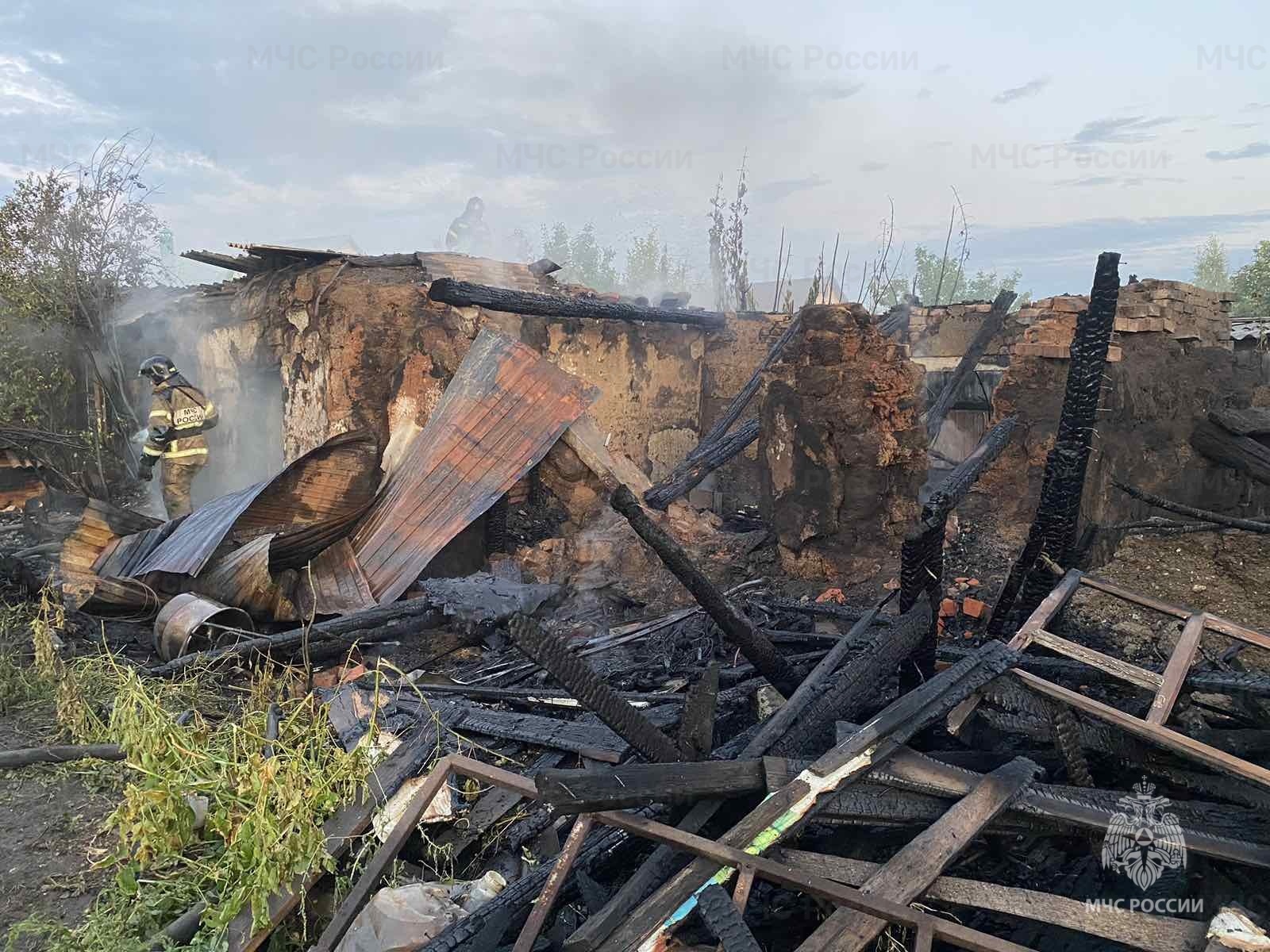 На пожаре в жилом доме в Оренбурге погибли два человека | 18.08.2023 |  Новости Оренбурга - БезФормата