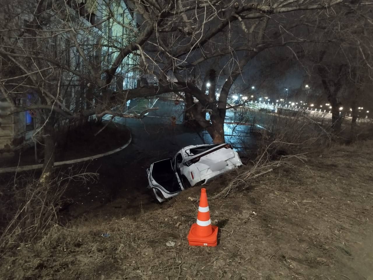 В Оренбурге в ДТП на берегу Урала пострадали два человека | 24.12.2023 |  Новости Оренбурга - БезФормата