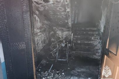 В Новотроицке на пожаре в многоэтажке спасен 21 житель, среди них трое детей