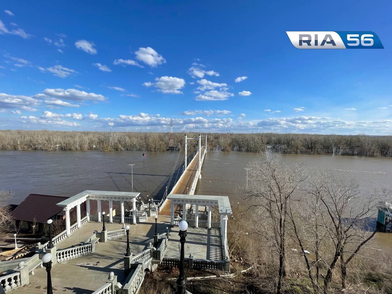 1109 см — уровень воды в Урале у Оренбурга на 8:00 — Новости Оренбурга и  Оренбургской области на РИА56