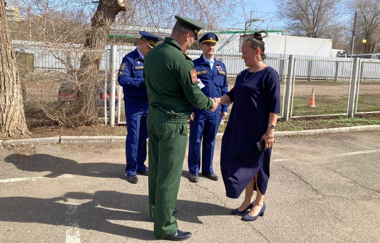 В Оренбурге награды получили волонтеры СВО — Новости Оренбурга и  Оренбургской области на РИА56