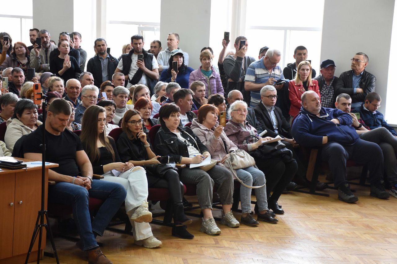 В Оренбурге проводят встречи с жителями подтопленных районов | 15.04.2024 |  Новости Оренбурга - БезФормата