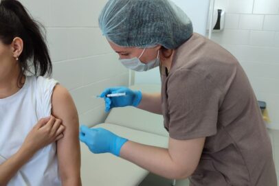В Оренбурге проводится массовая вакцинация от гепатита А