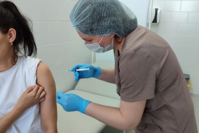 В регионе продолжается вакцинация оренбуржцев от гепатита А
