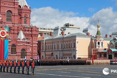 Генеральная репетиция Парада Победы проходит в Москве на Красной площади