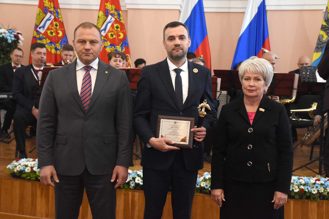 В Оренбурге наградили победителей конкурса «Человек года» | 24.05.2024 |  Новости Оренбурга - БезФормата