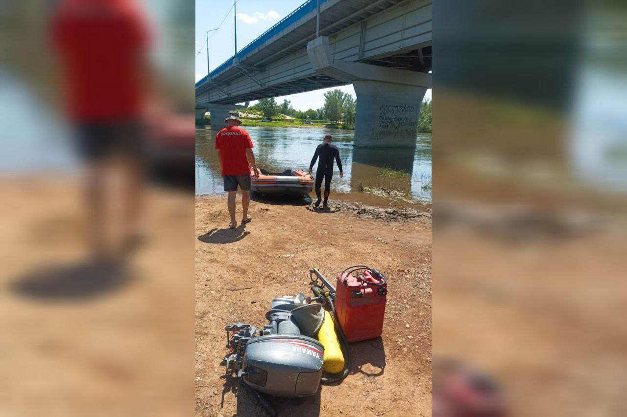 Унесло течением на полтора километра. Спасатели нашли в Сакмаре тело  утонувшего подростка — Новости Оренбурга и Оренбургской области на РИА56