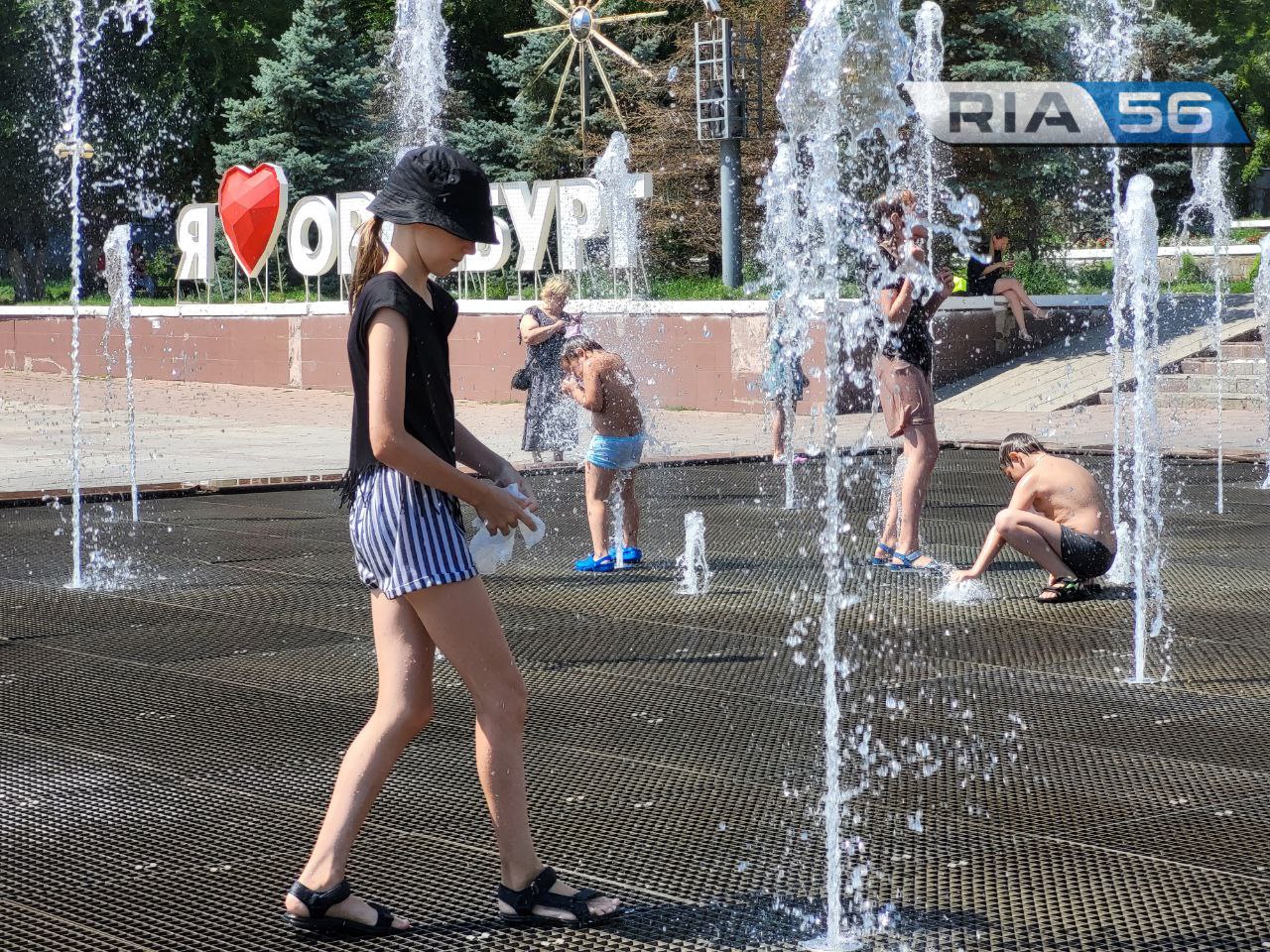 Жара под 40 градусов и град ожидаются в Оренбуржье 6 июля | 05.07.2024 |  Новости Оренбурга - БезФормата