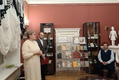 Мария Захарова из МИД помогла собрать библиотеке Оренбурга 344 «Капитанские дочки»