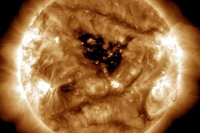 Вспышка класса Х. 4 декабря на Землю обрушится мощная магнитная буря