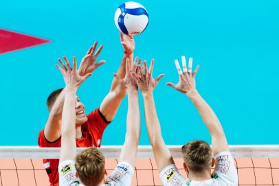 ВК «Оренбуржье» уступил на выезде новосибирскому «Локомотиву»