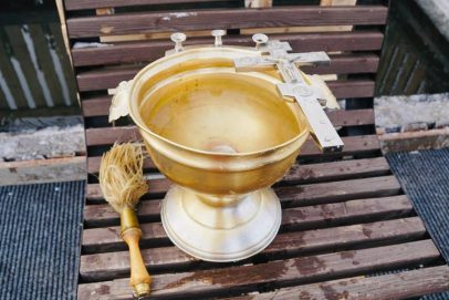 Губернатор Евгений Солнцев поздравил оренбуржцев с Крещением Господним