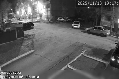 Разбой на Маяке. Оренбуржец брызнул из баллончика и отобрал сотовый у подростка