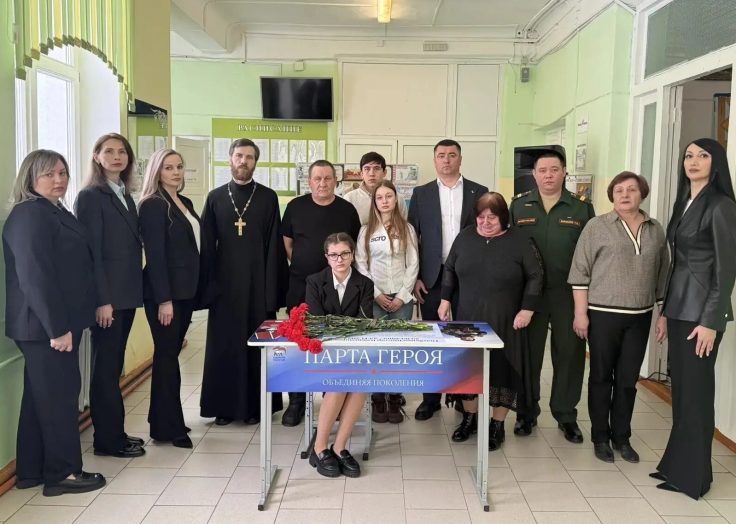 «Парты Героя» торжественно открыли в двух школах Оренбургского района