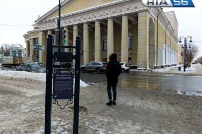 Машина времени в центре Оренбурга: как выглядел драмтеатр 126 лет назад