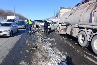 Стали известны подробности ДТП с семью машинами на Загородном шоссе Оренбурга