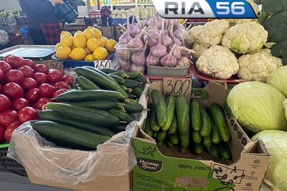 Огуречный бум: сколько стоит «король засолки» на рынке и магазинах Оренбурга