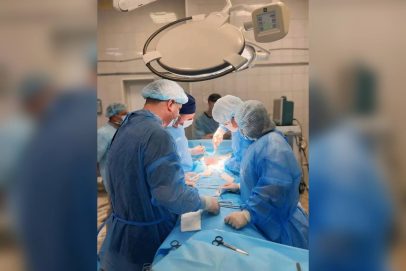 Золотые руки хирургов. В Оренбуржье онкологи провели сложнейшую операцию на желудке