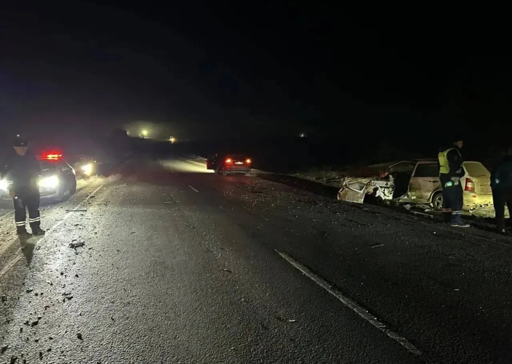 В смертельном ДТП на трассе под Оренбургом погиб водитель, пятеро попали в больницу