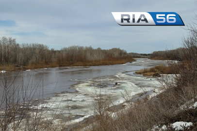 Поплыли – льдинки. На Урале у Оренбурга быстро прошёл ледоход