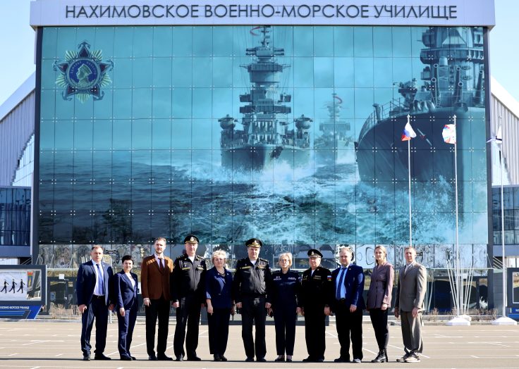 Оренбургское президентское кадетское училище делится опытом с коллегами из Мариуполя