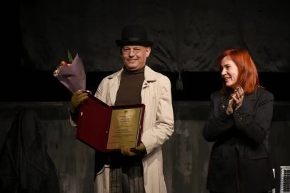 «Кумир» — 2026: в Оренбурге наградили актера с 30-летним стажем Дмитрия Толкунова